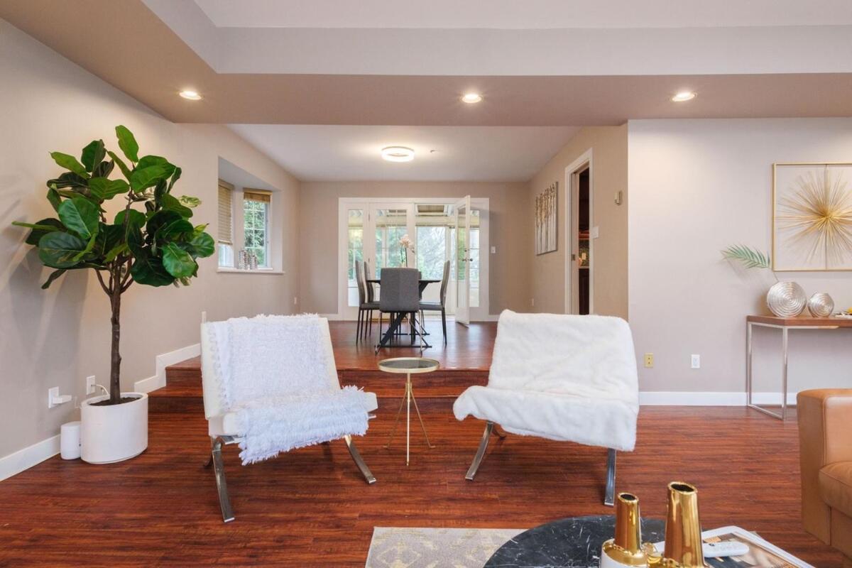 Spacious 4Br W Ensuites Mins To Downtown Yvr Ubc Vancouver Exteriör bild