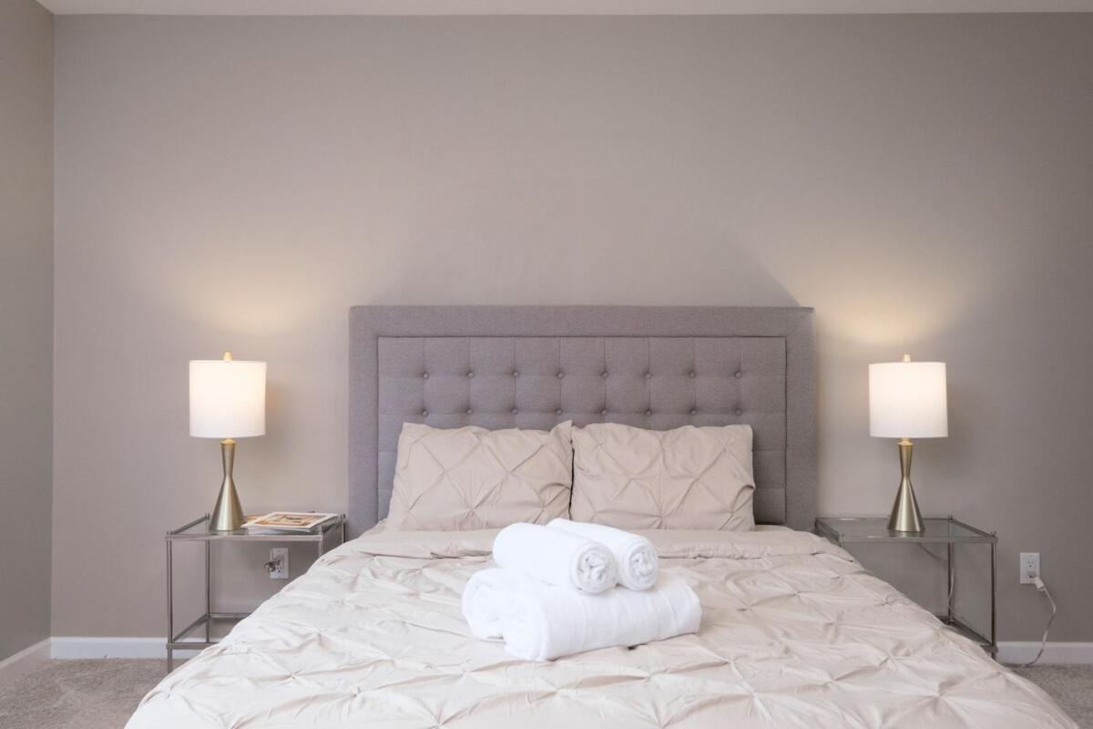 Spacious 4Br W Ensuites Mins To Downtown Yvr Ubc Vancouver Exteriör bild